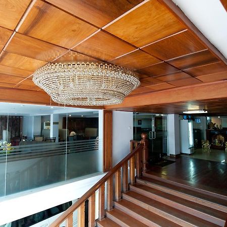 Circuit Hotel & Cafe - Nana Hotel Πνομ Πενχ Εξωτερικό φωτογραφία