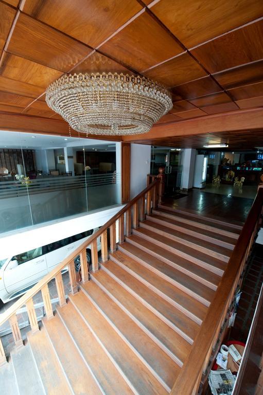 Circuit Hotel & Cafe - Nana Hotel Πνομ Πενχ Εξωτερικό φωτογραφία