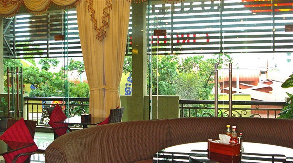 Circuit Hotel & Cafe - Nana Hotel Πνομ Πενχ Εξωτερικό φωτογραφία